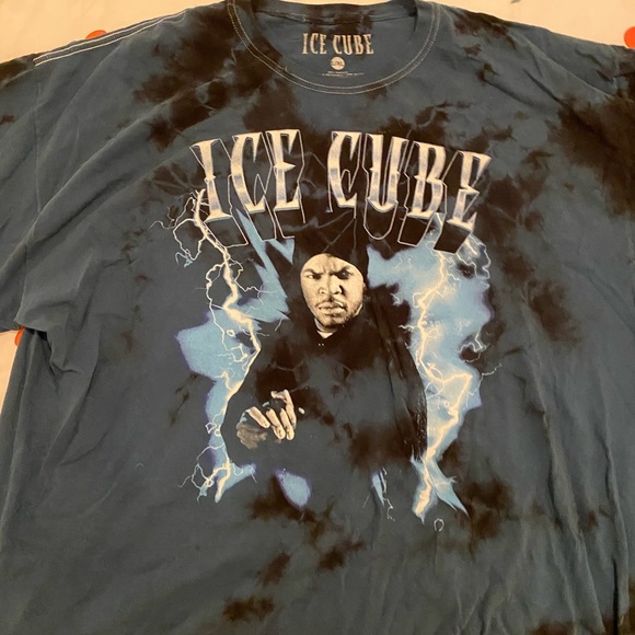 UO ice cube oversized tshirt - Picture 1 of 2